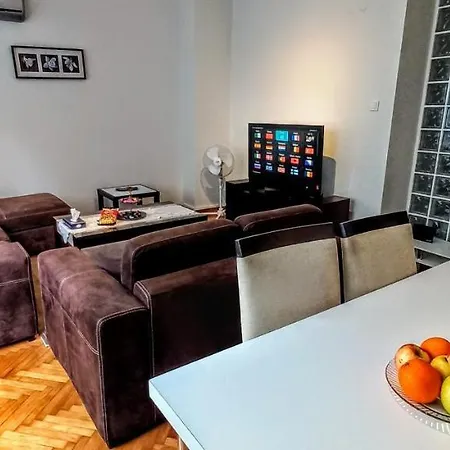 Lovely 3 120 M2 In Upscale Nisantasi شقة اسطنبول