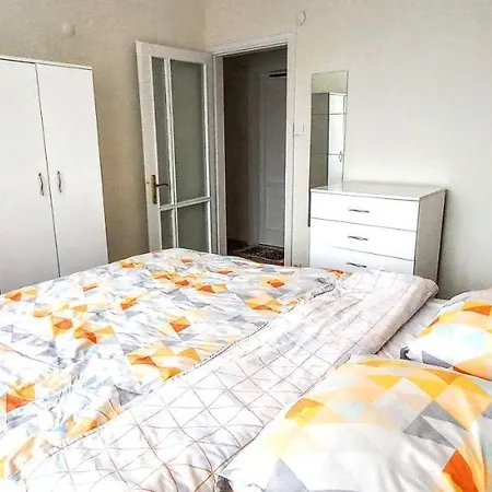 شقة Lovely 3 120 M2 In Upscale Nisantasi اسطنبول
