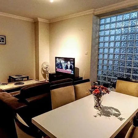 Lovely 3 120 M2 In Upscale Nisantasi Apartment